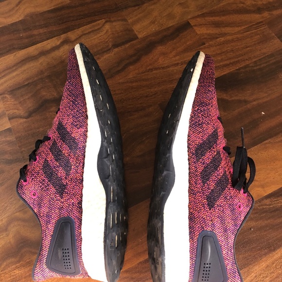 *Accepting Offers!* Men’s ADIDAS SIZE 10 Shoes - Picture 2 of 9